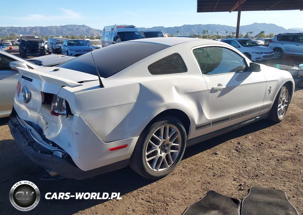 2012 Ford Mustang V6 Premium VIN:1ZVBP8AM6C5270875 - 4