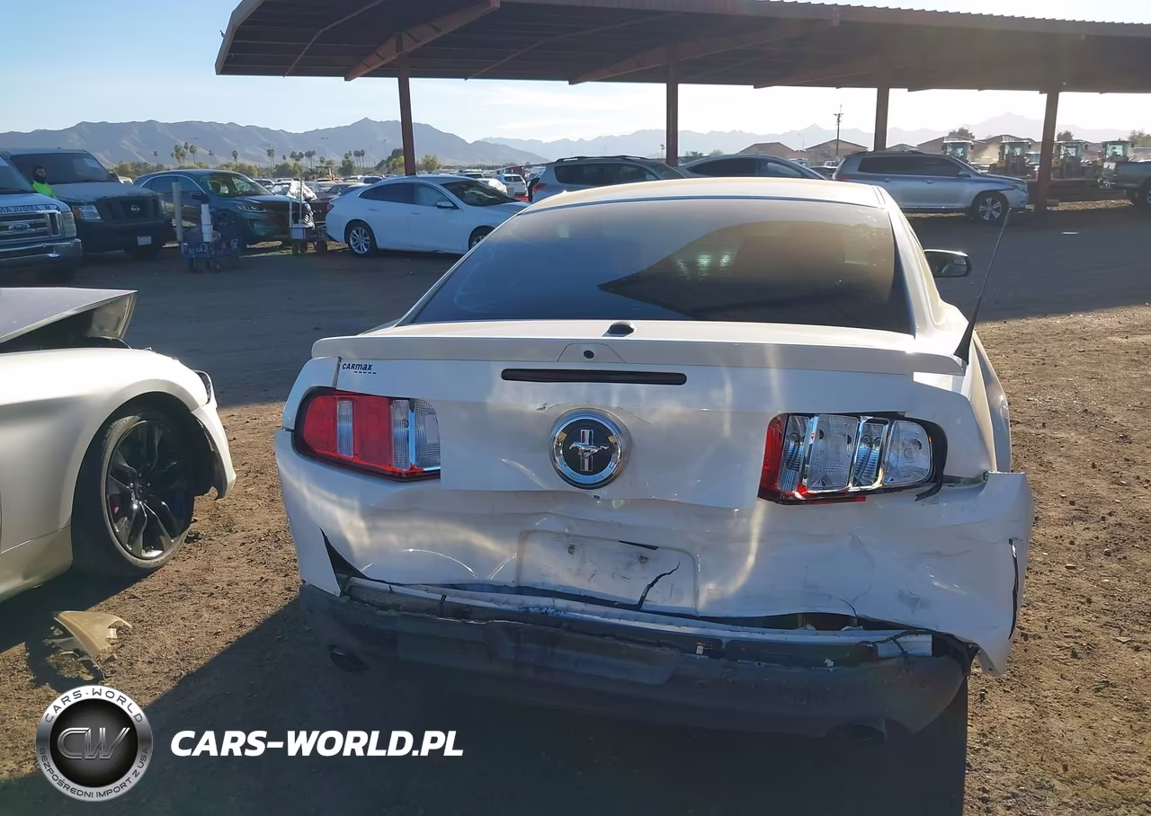 2012 Ford Mustang V6 Premium VIN:1ZVBP8AM6C5270875 - 6