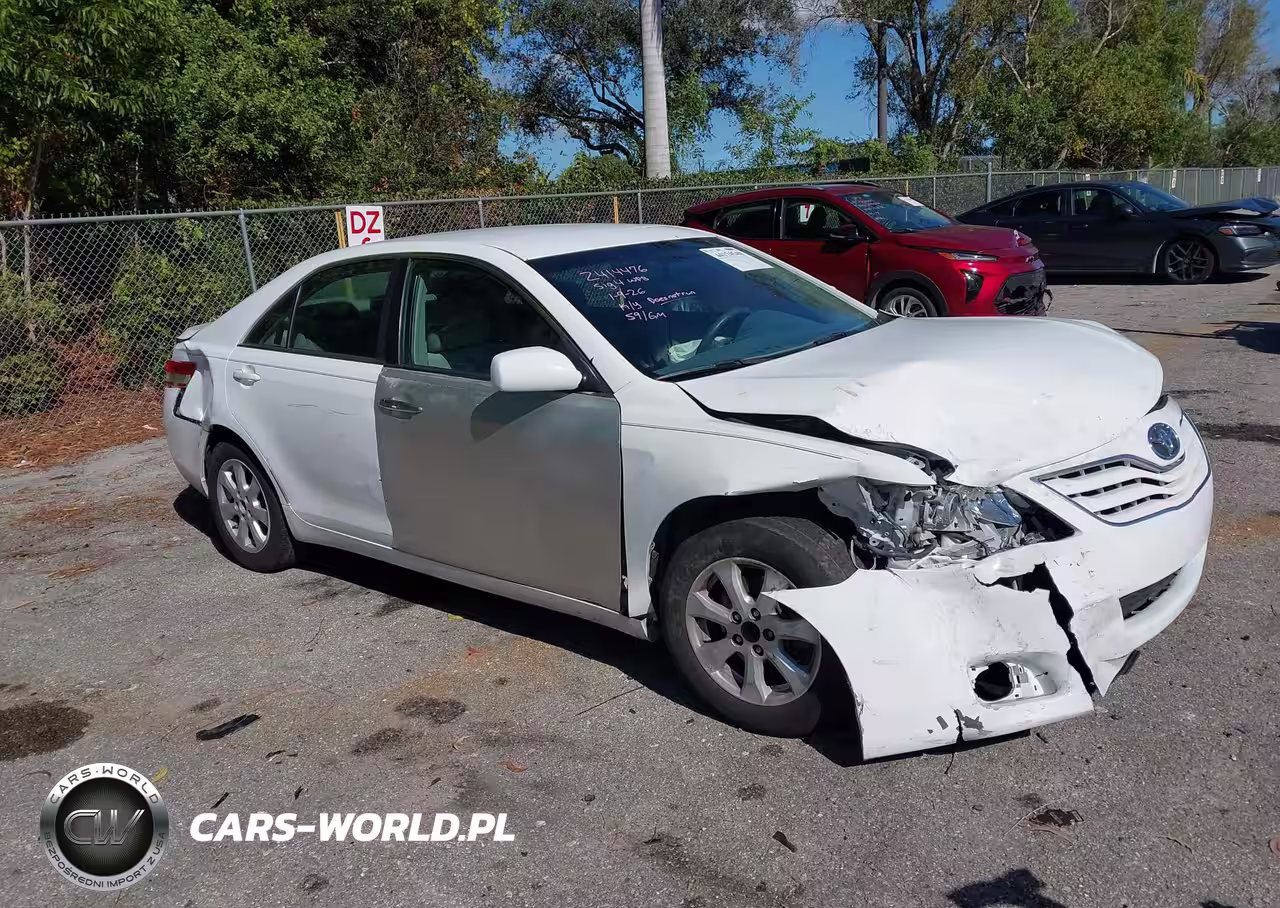 2010 Toyota Camry Le
