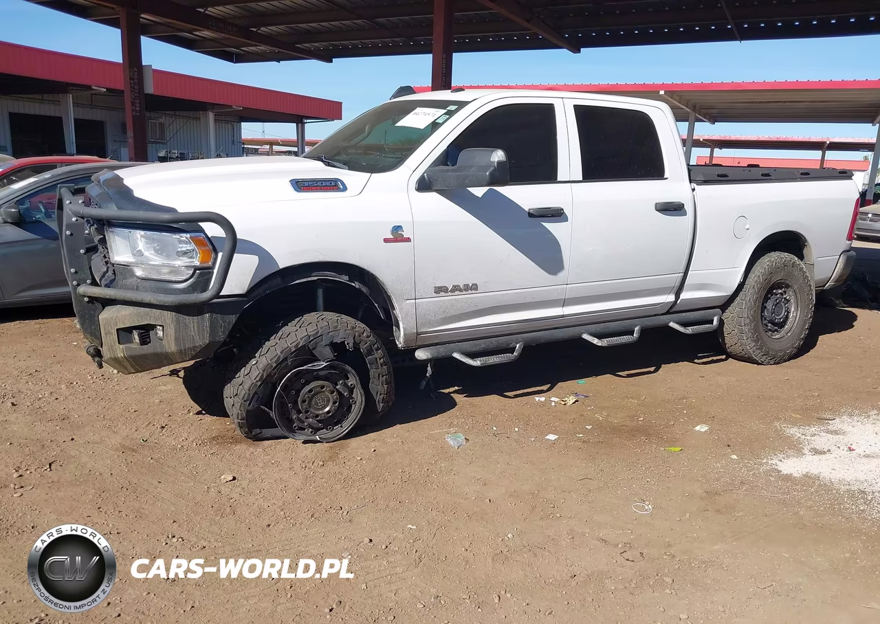 2022 Ram 3500 Tradesman 4X4 6'4 Box VIN:3C63R3CL3NG237098 - 11