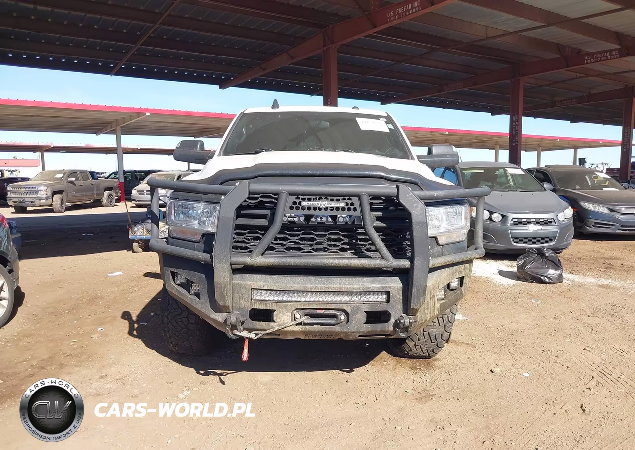 2022 Ram 3500 Tradesman 4X4 6'4 Box VIN:3C63R3CL3NG237098 - 13
