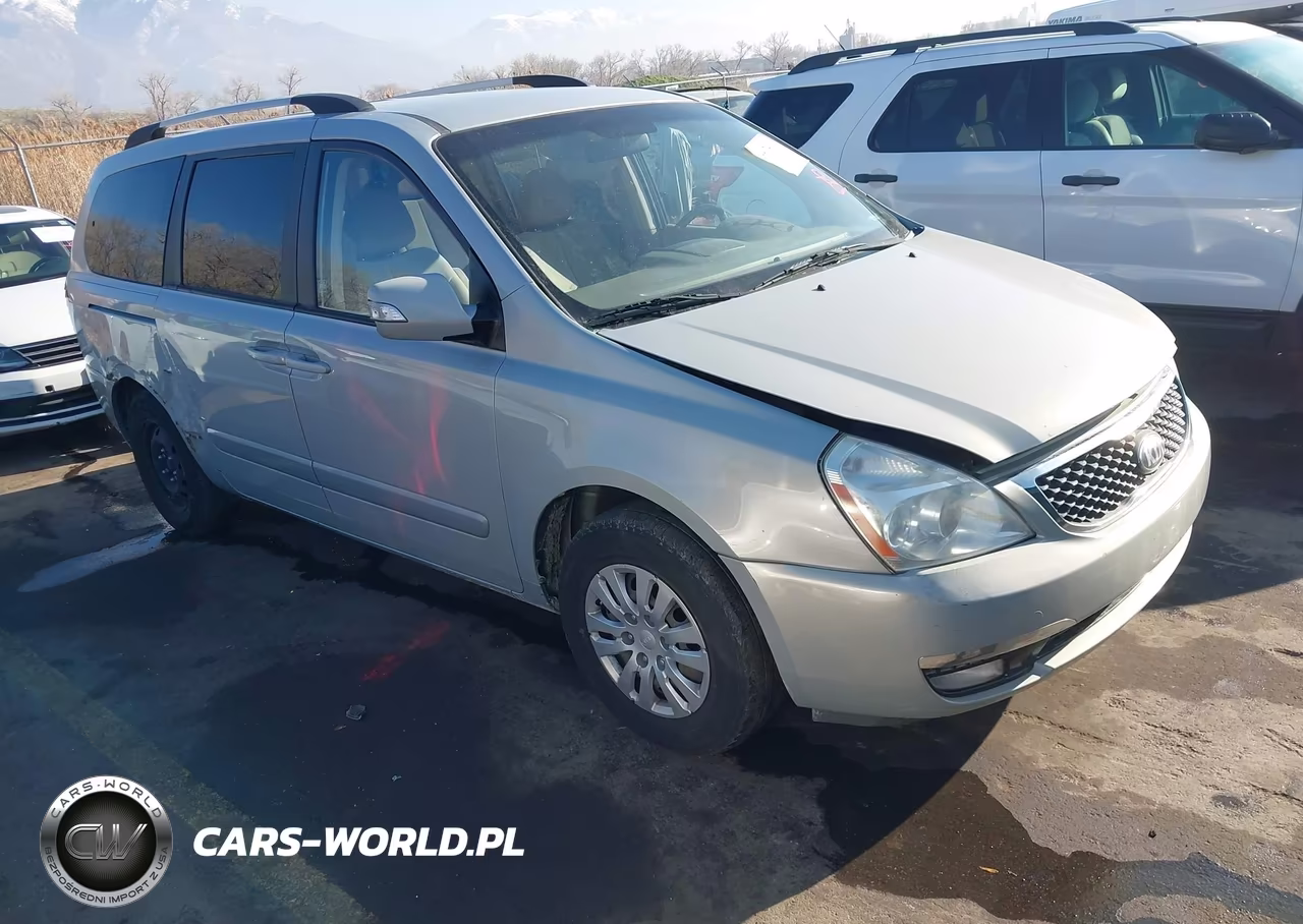 2014 Kia Sedona Lx