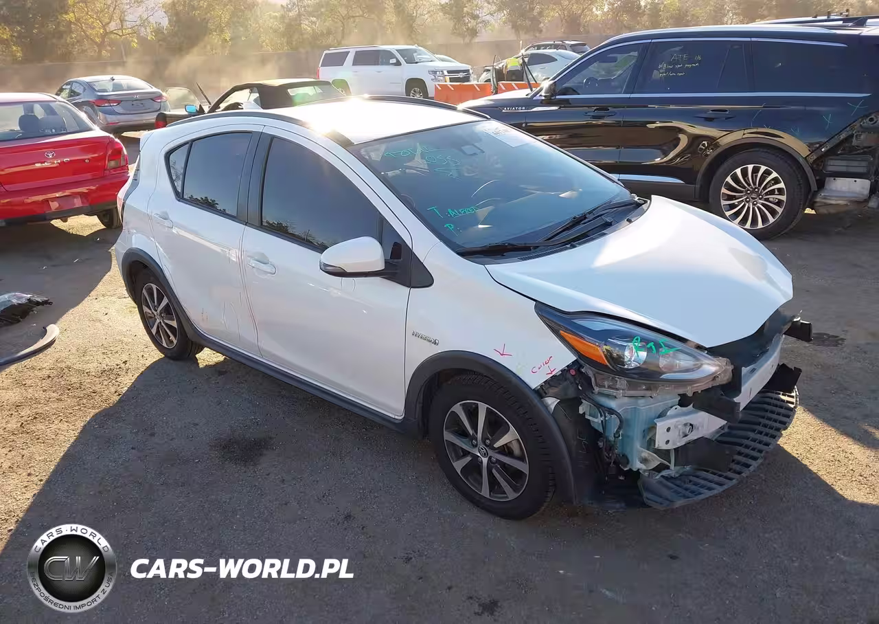 2018 Toyota Prius C Two