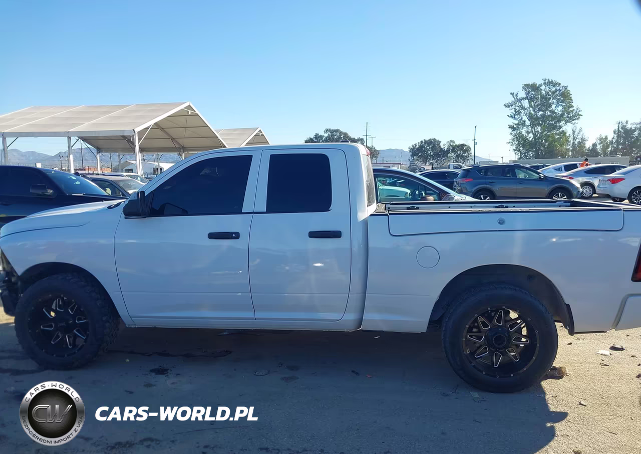 2017 Ram 1500 Express 4X4 6'4 Box VIN:1C6RR7FT9HS837652 - 15