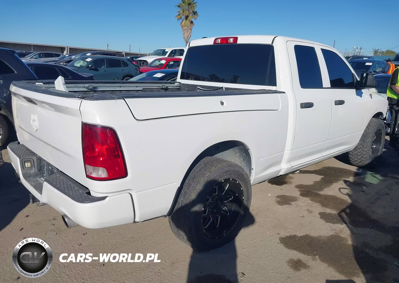 2017 Ram 1500 Express 4X4 6'4 Box VIN:1C6RR7FT9HS837652 - 4