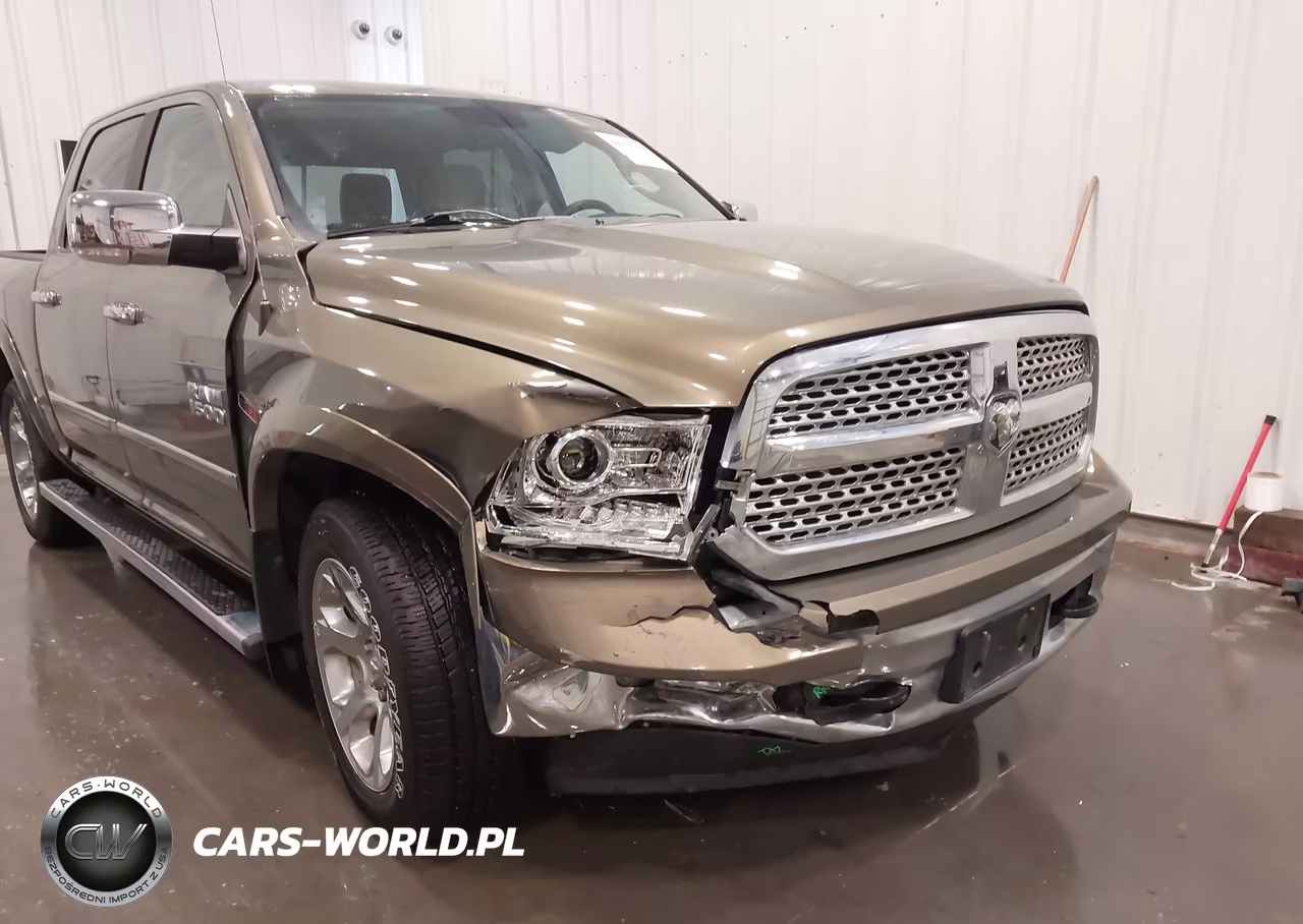 2015 Ram 1500 Laramie VIN:1C6RR7NM2FS562911 - 6