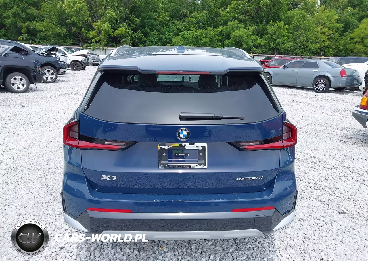 2026 BMW X1 xDrive28I VIN:WBX73EF03T5488140 - 16