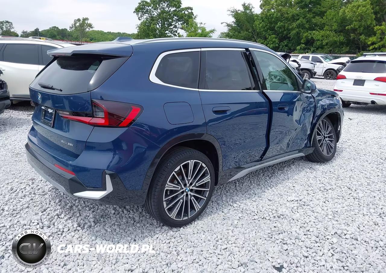 2026 BMW X1 xDrive28I VIN:WBX73EF03T5488140 - 4