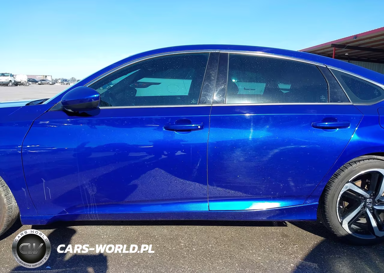 2018 Honda Accord Sport VIN:1HGCV1F35JA222567 - 15