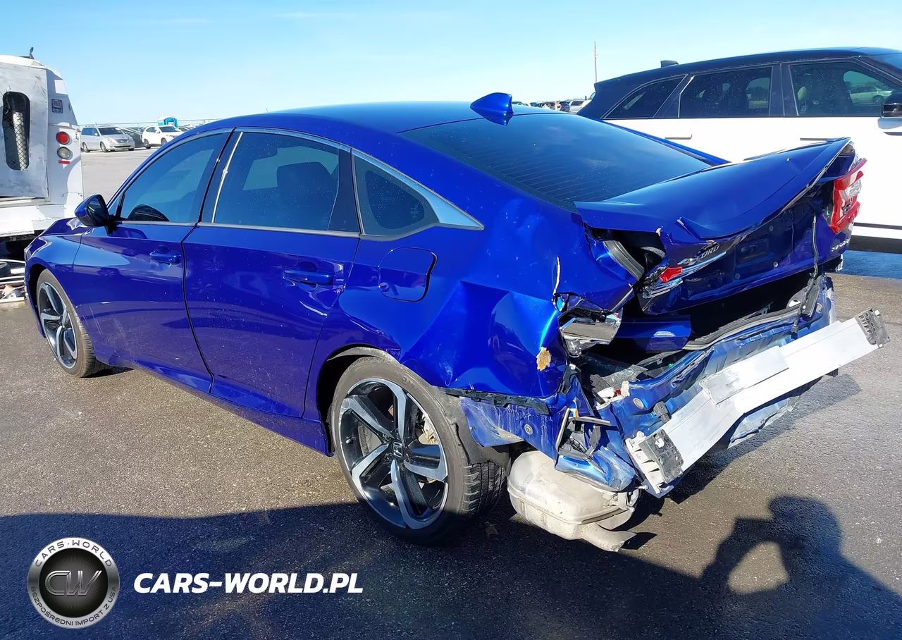 2018 Honda Accord Sport VIN:1HGCV1F35JA222567 - 3