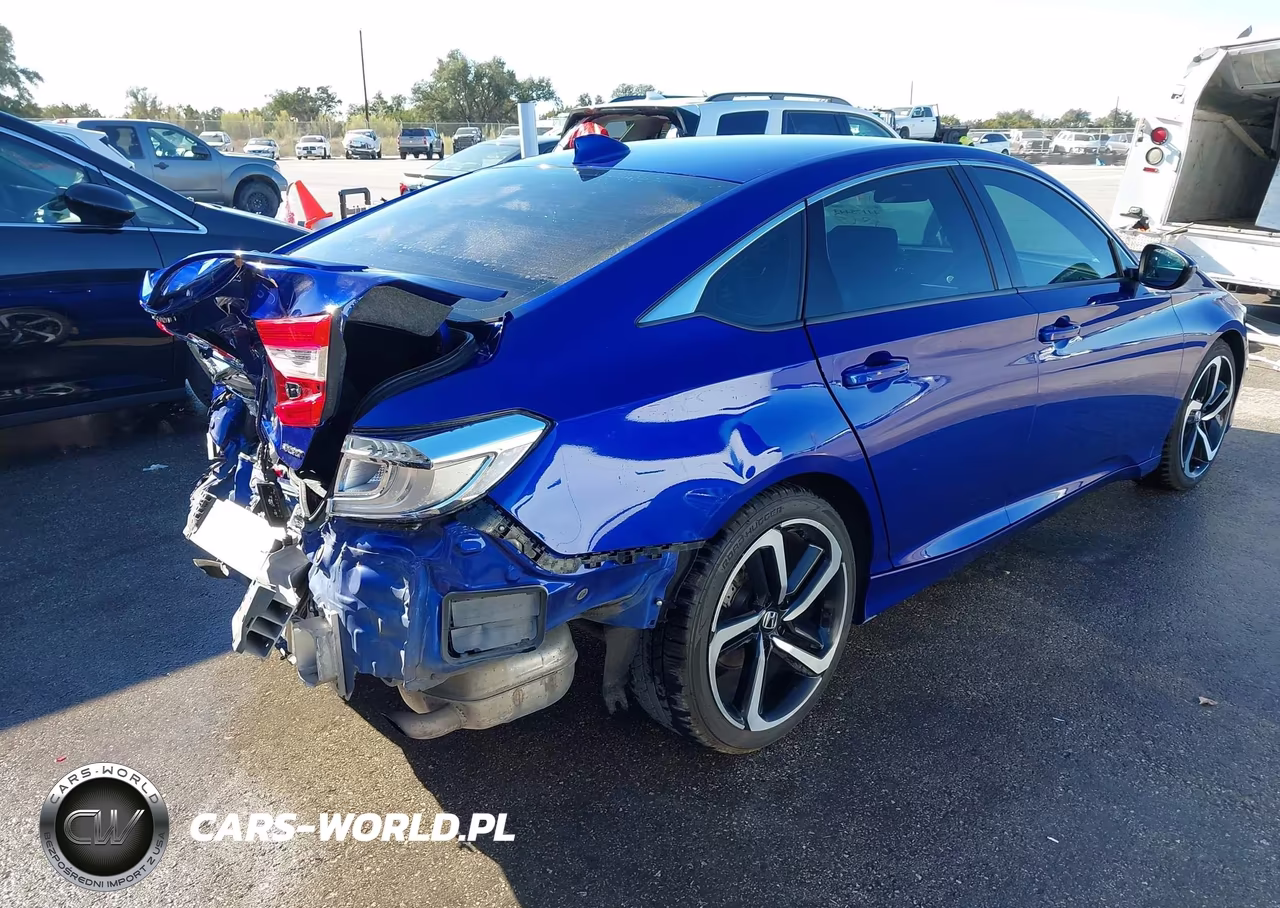 2018 Honda Accord Sport VIN:1HGCV1F35JA222567 - 4