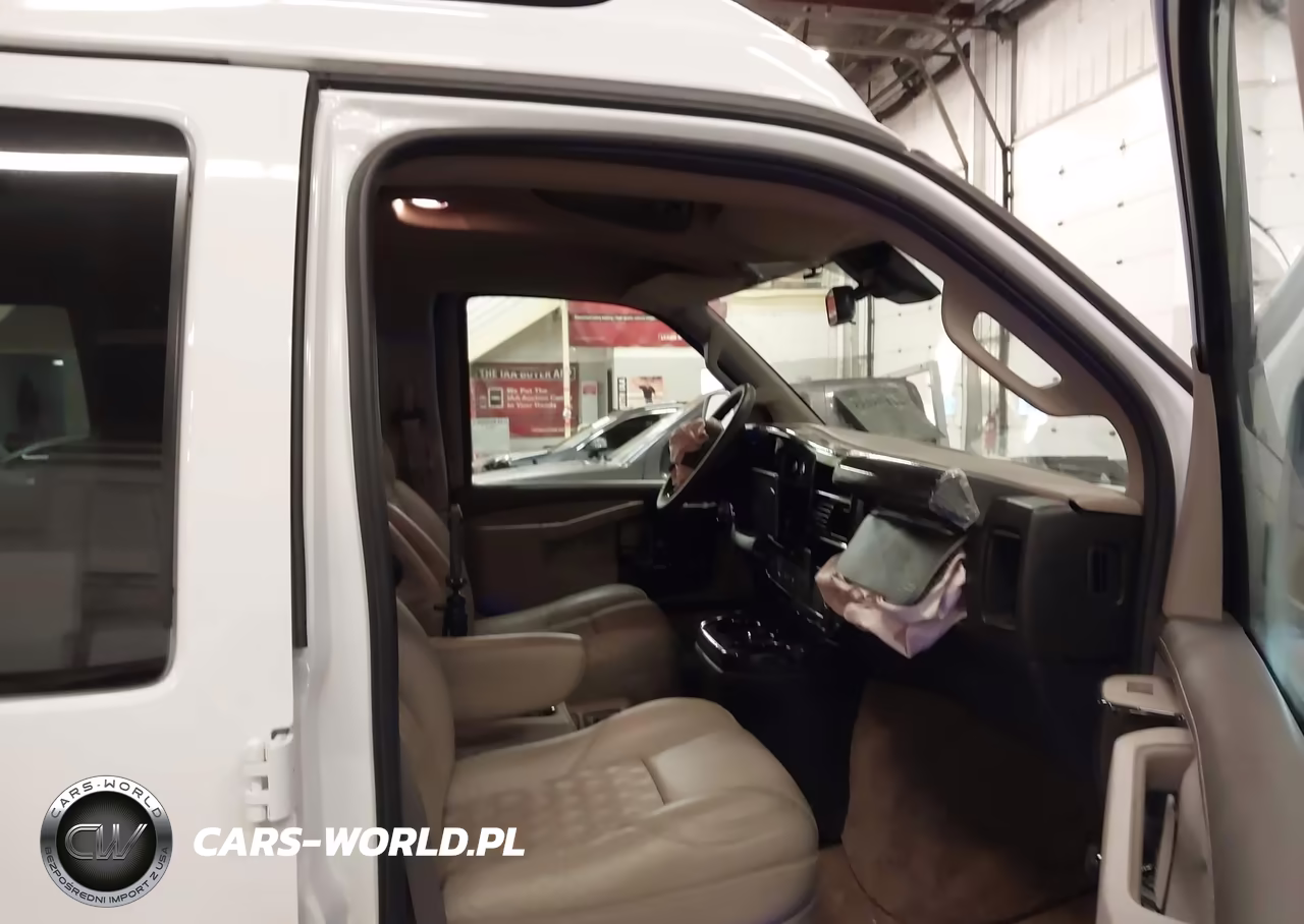 2025 Chevrolet Express Cargo Rwd 2500 Regular Wheelbase Wt VIN:1GCWGAF79S1101129 - 5