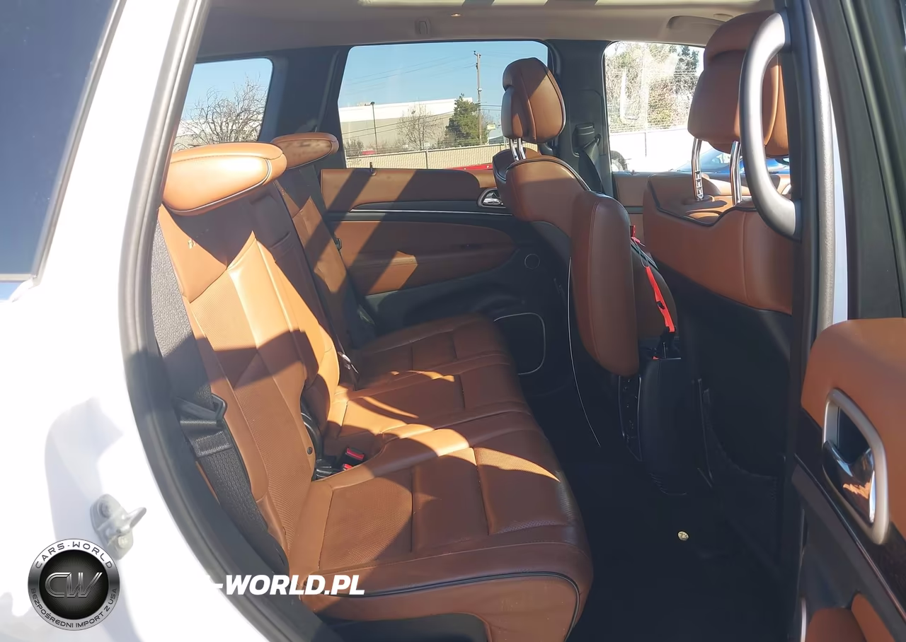 2016 Jeep Grand Cherokee Summit VIN:1C4RJFJM0GC437157 - 8