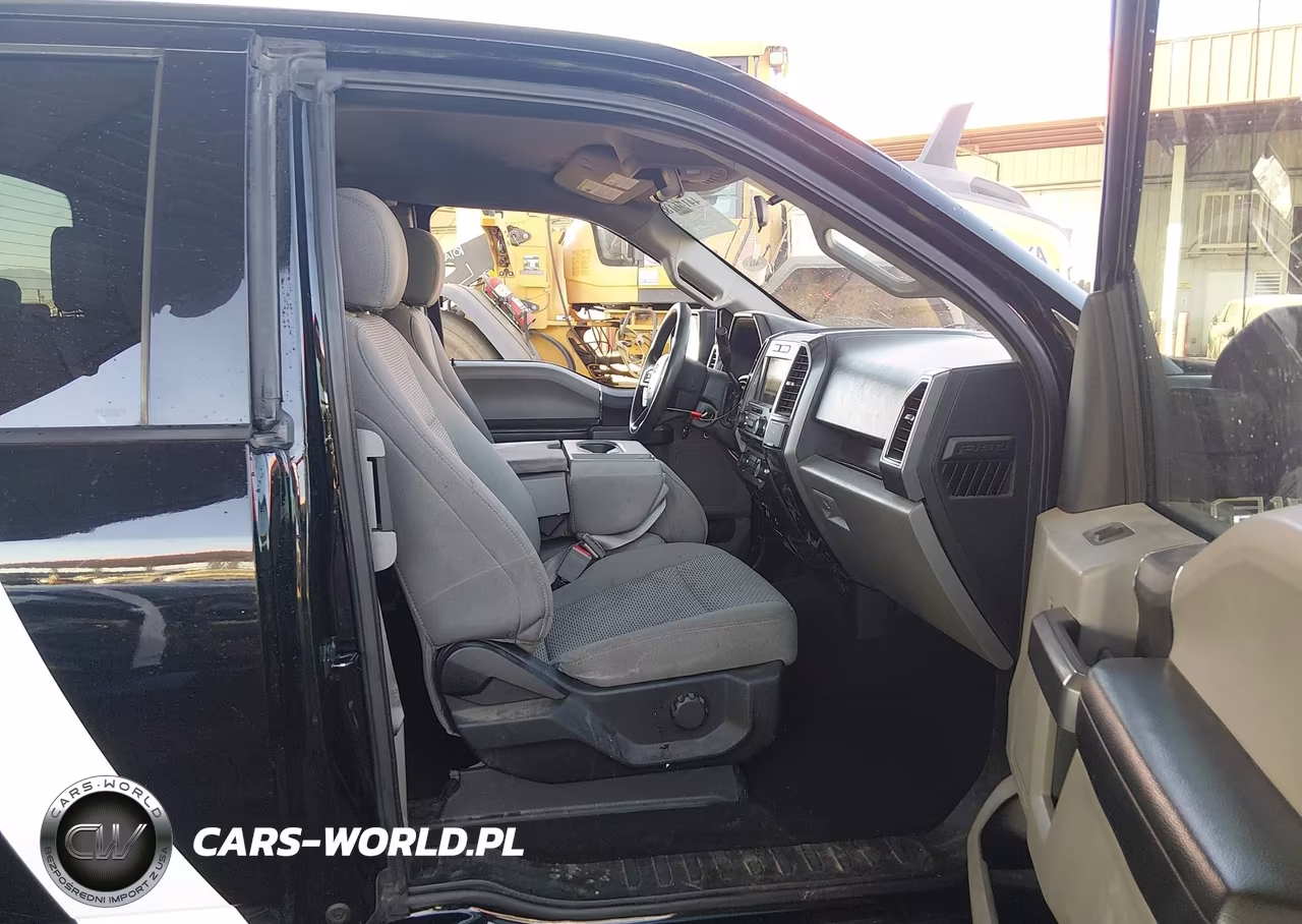 2018 Ford F-150 Xlt VIN:1FTEX1CP6JKF60255 - 5