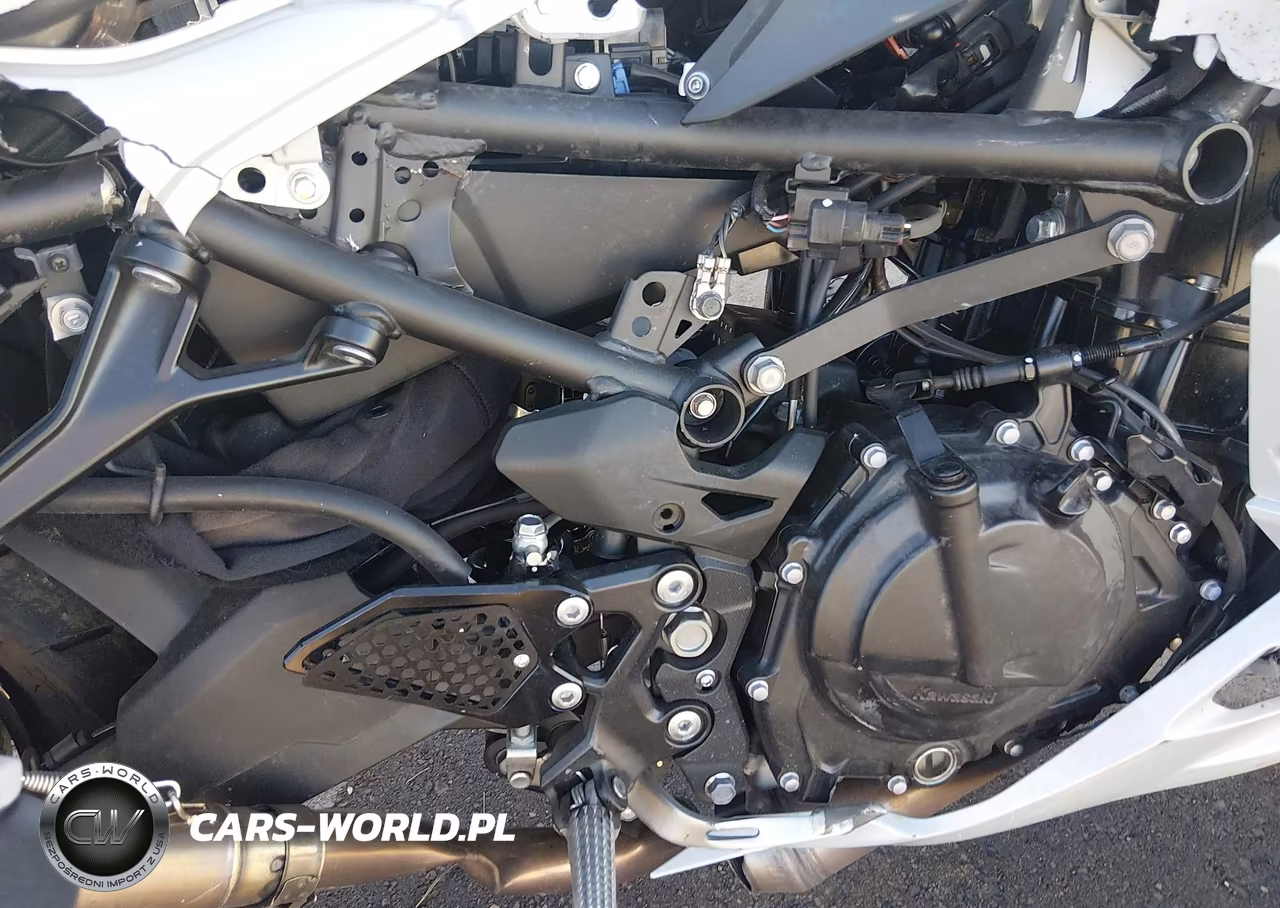 2025 Kawasaki Ex500 VIN:ML5EXGG15SDA71521 - 8