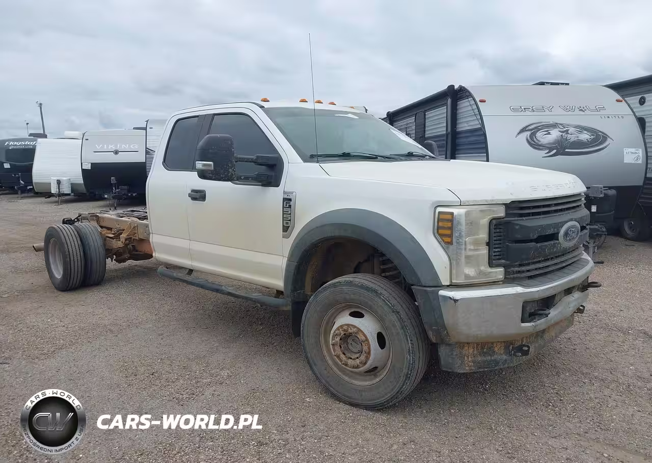 2019 Ford F-550 Chassis Xl