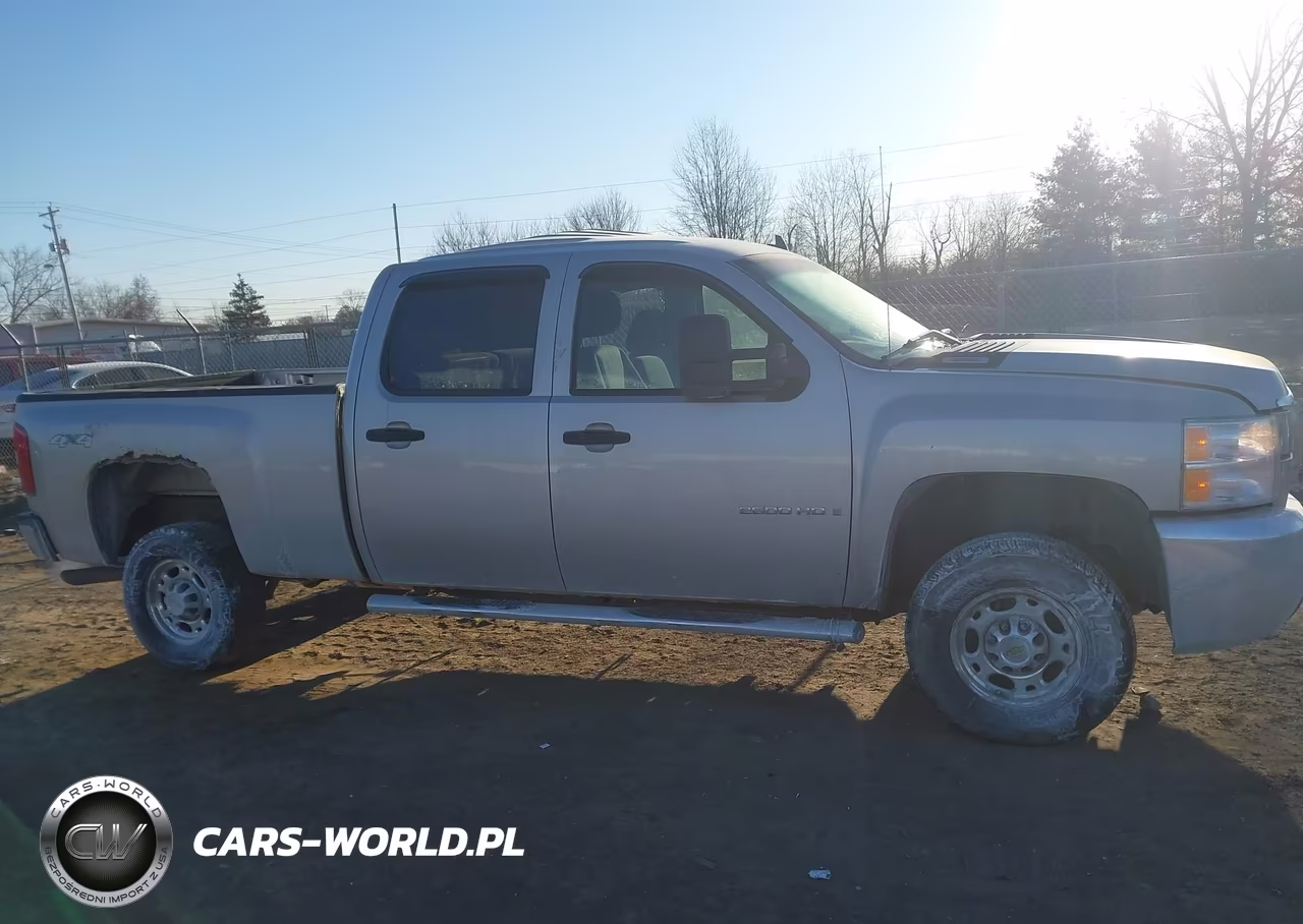 2008 Chevrolet Silverado 2500Hd Work Truck VIN:1GCHK23KX8F149952 - 13