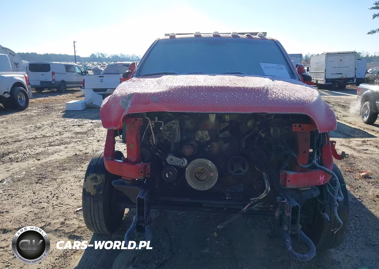 2018 Ram 5500 Chassis Tradesman-Slt VIN:3C7WRMDL0JG375575 - 11