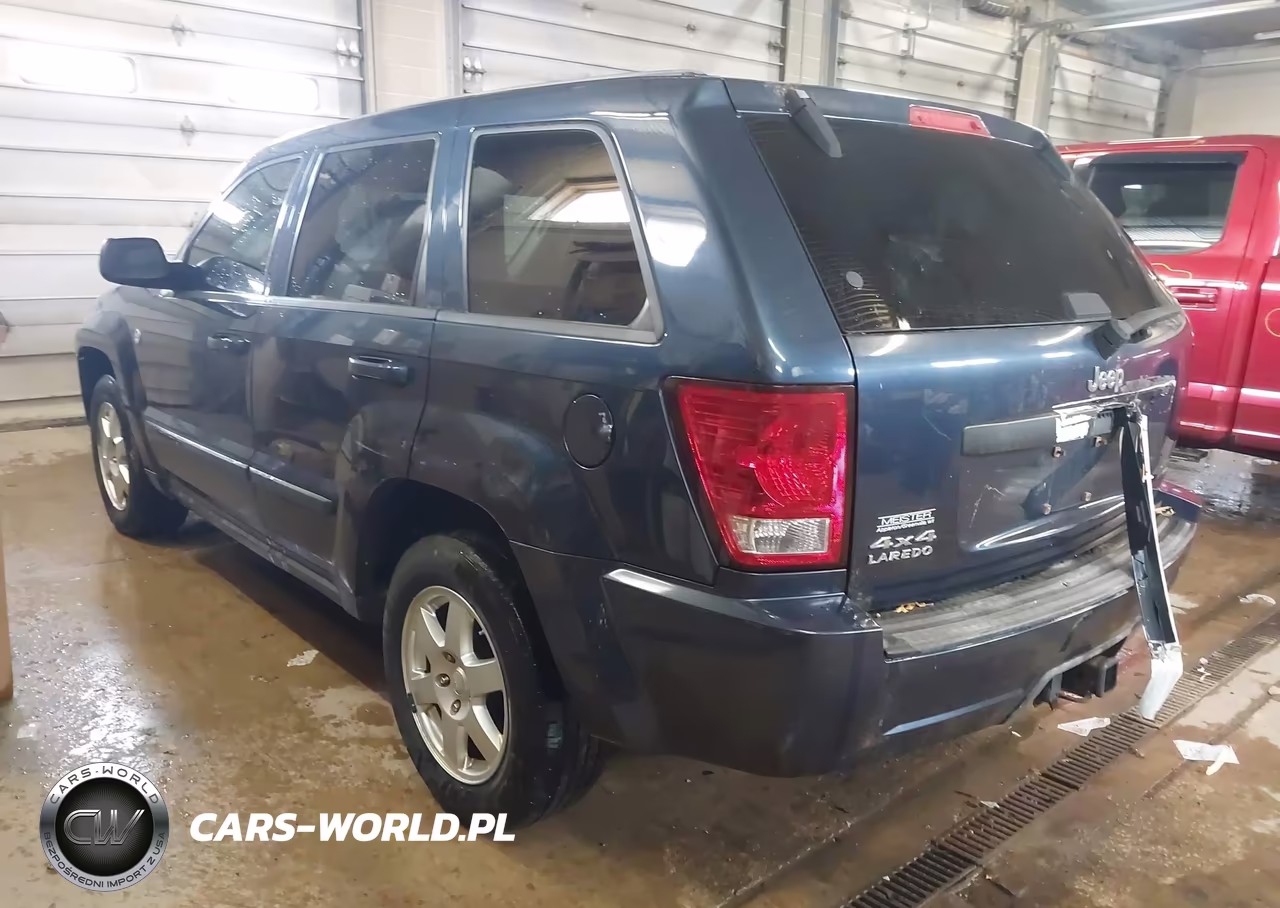 2008 Jeep Grand Cherokee Laredo VIN:1J8HR48N08C225070 - 3