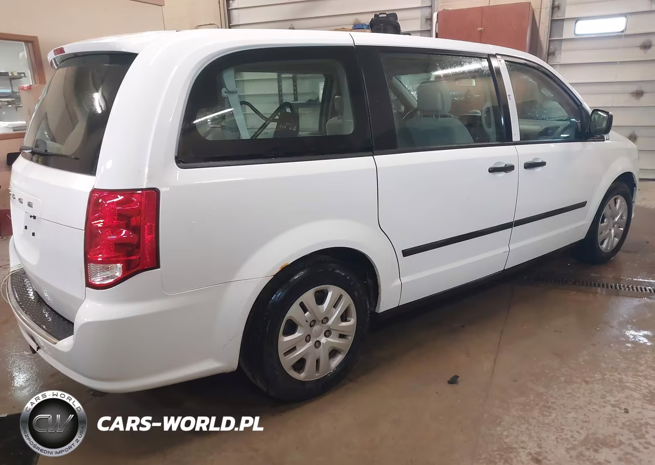 2015 Dodge Grand Caravan American Value Pkg VIN:2C4RDGBG2FR530824 - 4