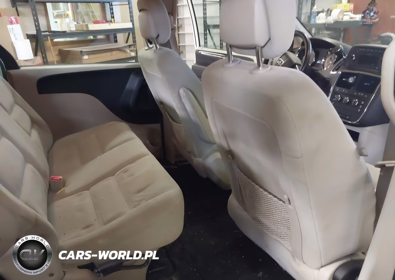 2015 Dodge Grand Caravan American Value Pkg VIN:2C4RDGBG2FR530824 - 8