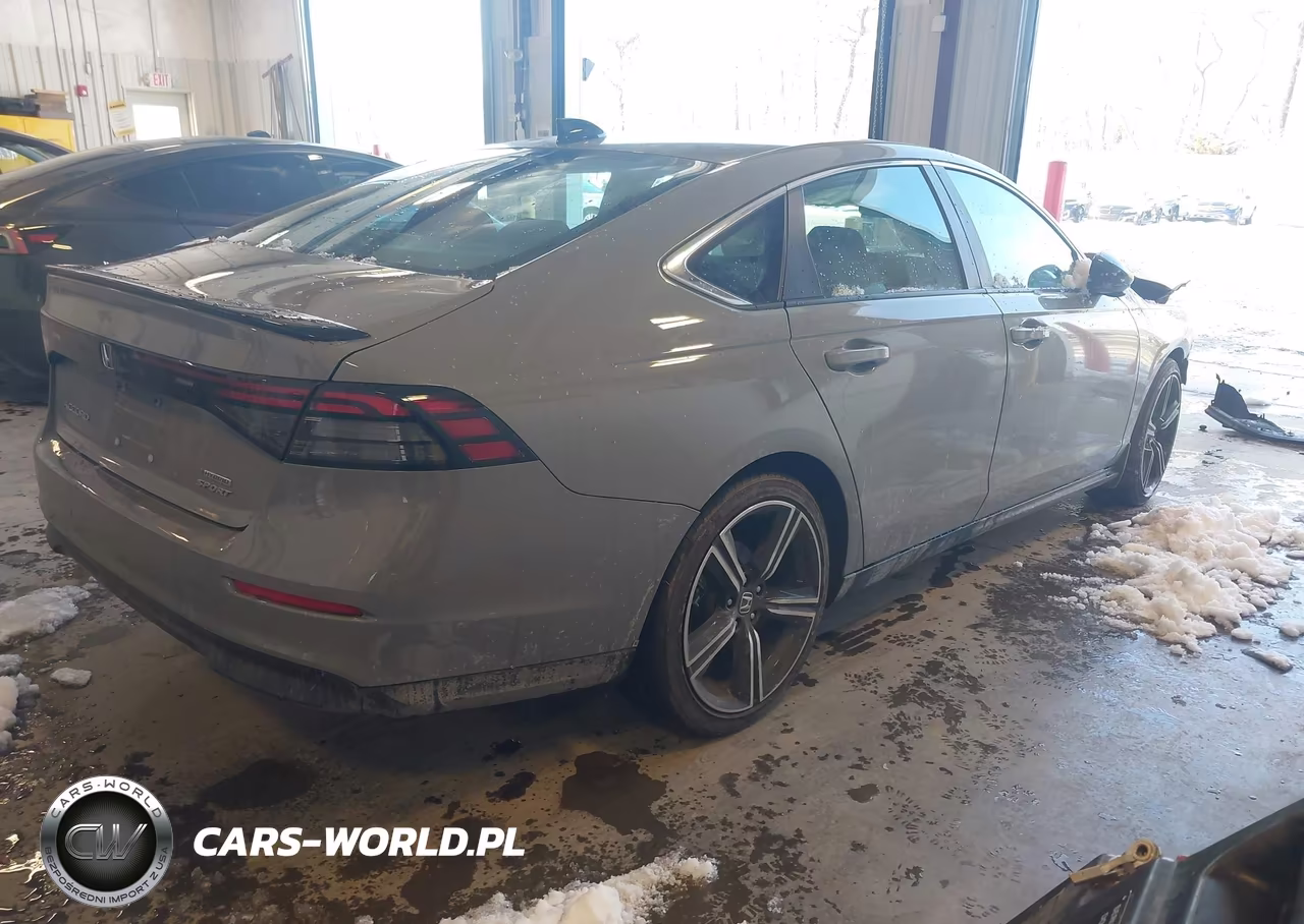 2024 Honda Accord Hybrid Sport VIN:1HGCY2F54RA092324 - 4