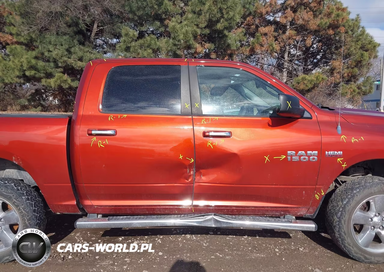 2013 Ram 1500 Big Horn VIN:1C6RR7LT1DS616397 - 13