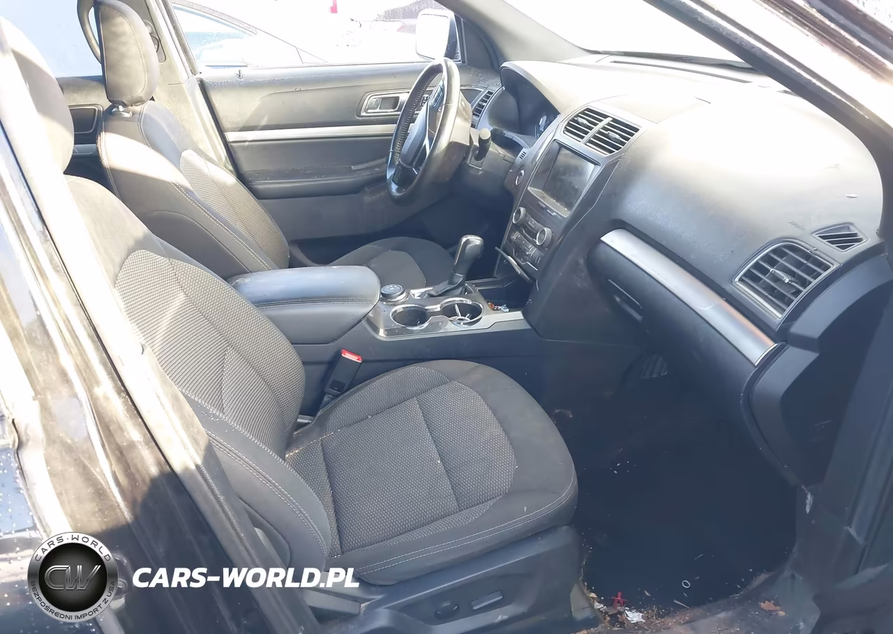 2019 Ford Explorer Xlt VIN:1FM5K8D84KGB25474 - 5