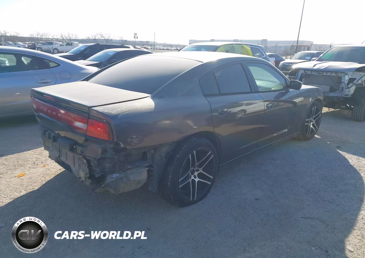 2013 Dodge Charger Se VIN:2C3CDXBG5DH622183 - 4