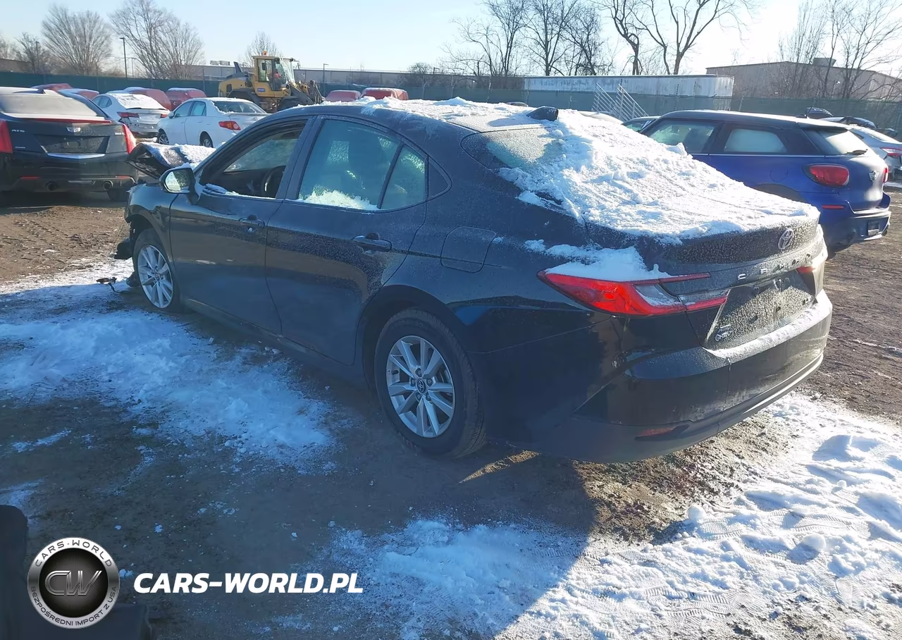 2025 Toyota Camry Le VIN:4T1DBADK1SU032847 - 3