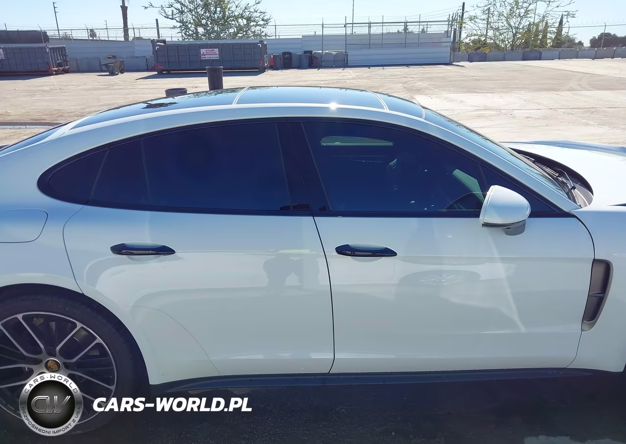 2022 Porsche Panamera 4-4 Platinum Edition-Platinum Edition VIN:WP0AJ2A77NL101079 - 13