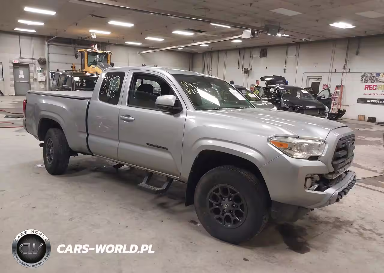 2018 Toyota Tacoma Sr