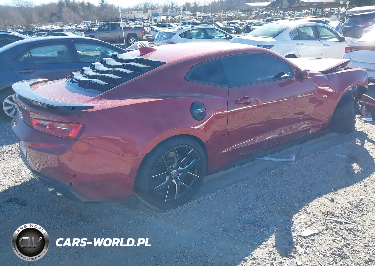 2016 Chevrolet Camaro 2Ss VIN:1G1FH1R7XG0171379 - 4