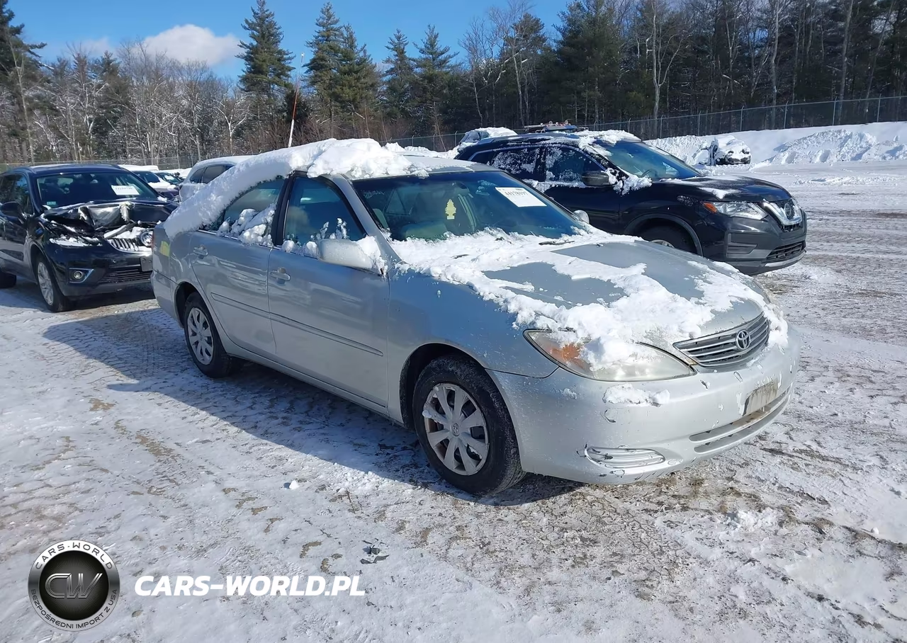 2004 Toyota Camry Le