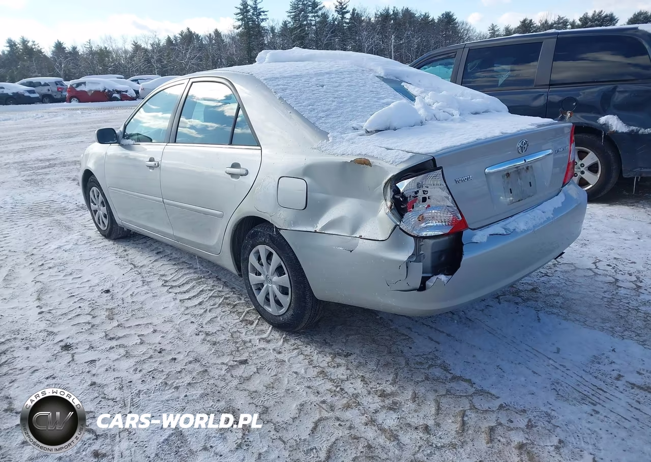 2004 Toyota Camry Le VIN:4T1BE32K94U359576 - 3