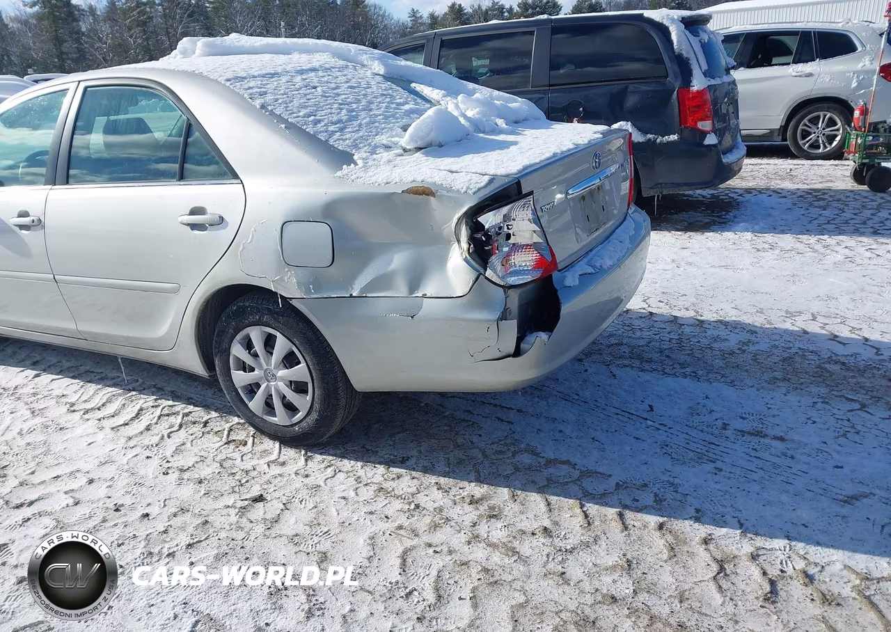 2004 Toyota Camry Le VIN:4T1BE32K94U359576 - 6