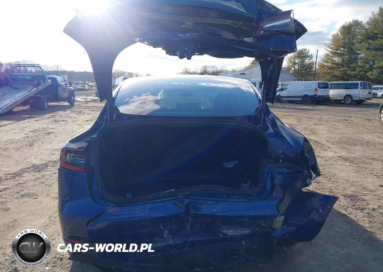 2022 Tesla Model 3 Long Range Dual Motor All-Wheel Drive VIN:5YJ3E1EB7NF111507 - 15