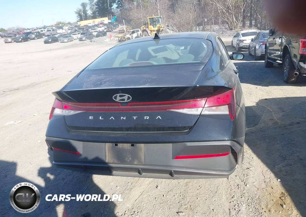 2025 Hyundai Elantra Se VIN:KMHLL4DG6SU929894 - 16