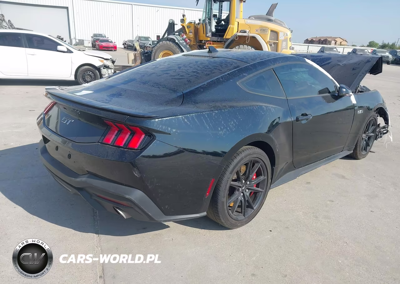 2025 Ford Mustang Gt Premium Fastback VIN:1FA6P8CF5S5403634 - 4