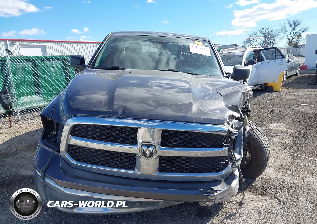 2019 Ram 1500 Classic Tradesman 4X2 6'4 Box VIN:1C6RR6FG9KS574115 - 13