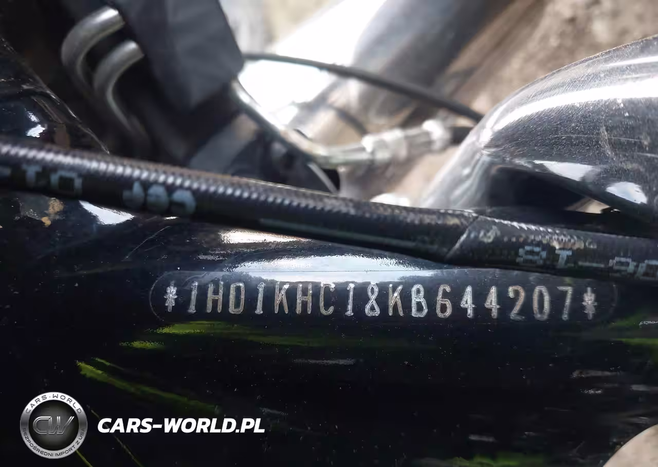 2019 Harley-Davidson Fltrx VIN:1HD1KHC18KB644207 - 10