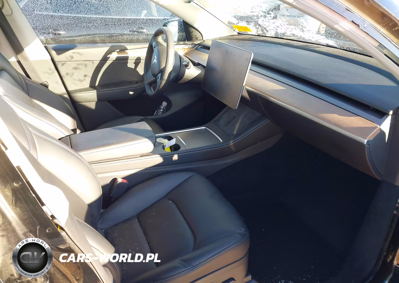 2023 Tesla Model Y Awd-Long Range Dual Motor All-Wheel Drive VIN:7SAYGDEE9PA075933 - 5