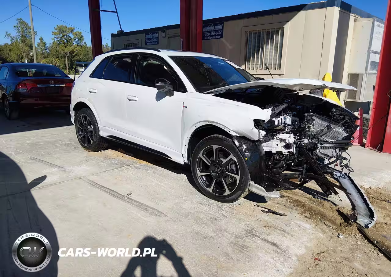 2025 Audi Q3 Premium 45 Tfsi S Line Quattro Tiptronic