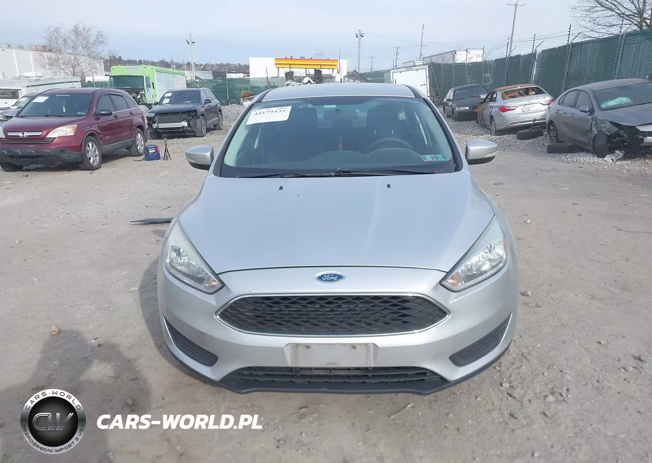 2015 Ford Focus Se VIN:1FADP3K2XFL282464 - 11