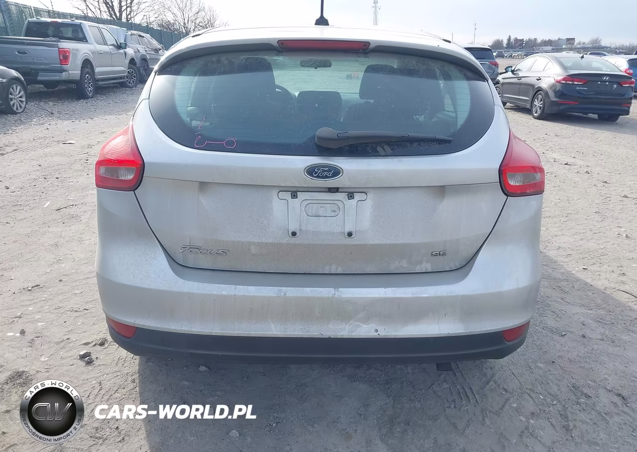 2015 Ford Focus Se VIN:1FADP3K2XFL282464 - 15