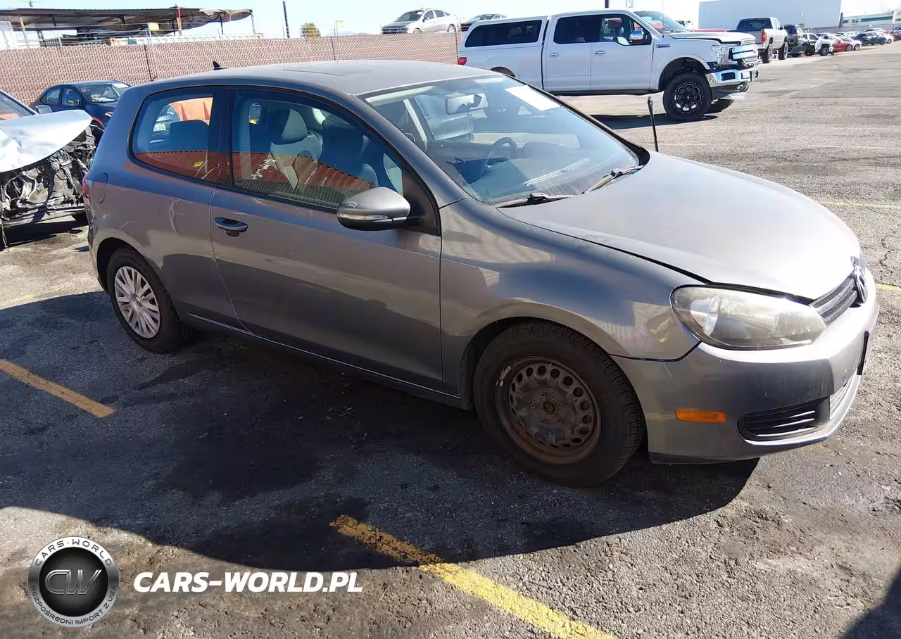 2012 Volkswagen Golf 2.5L 2-Door