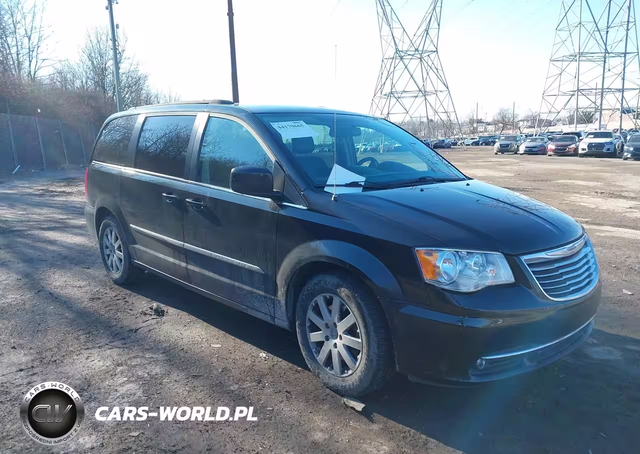 2016 Chrysler Town & Country Touring