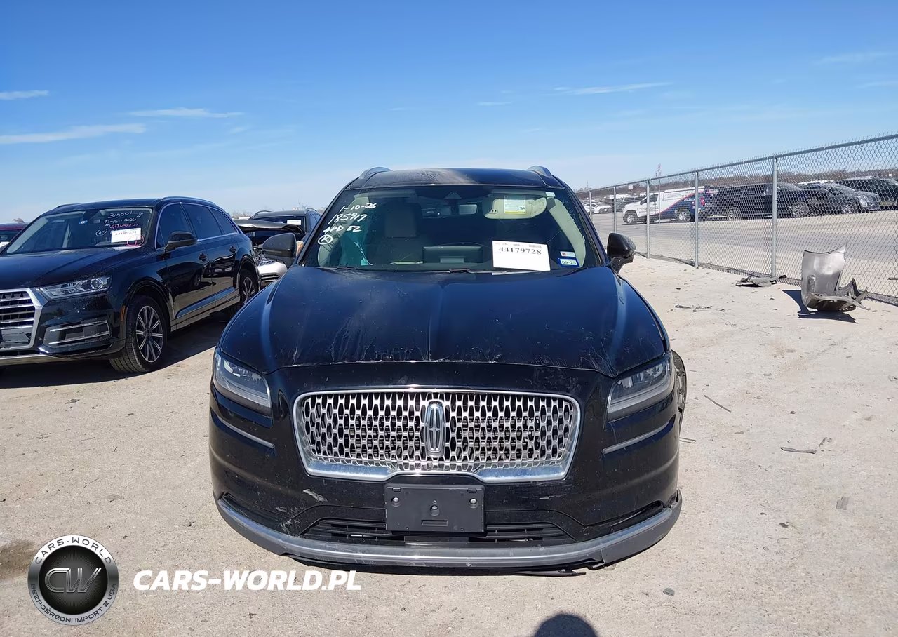 2022 Lincoln Nautilus Standard VIN:2LMPJ6J90NBL01739 - 12