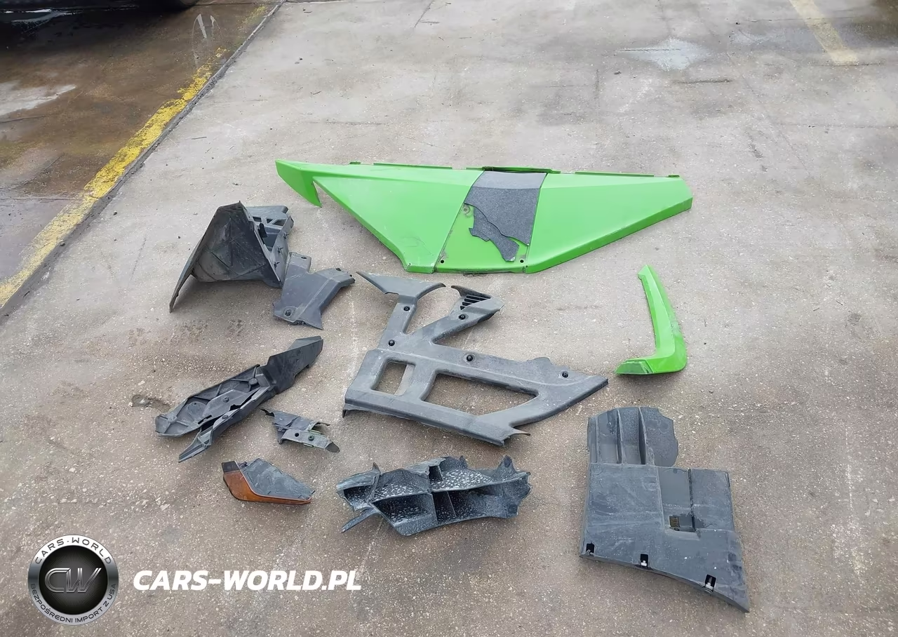 2022 Polaris Slingshot Sl VIN:57XAAPHD0N8153009 - 11