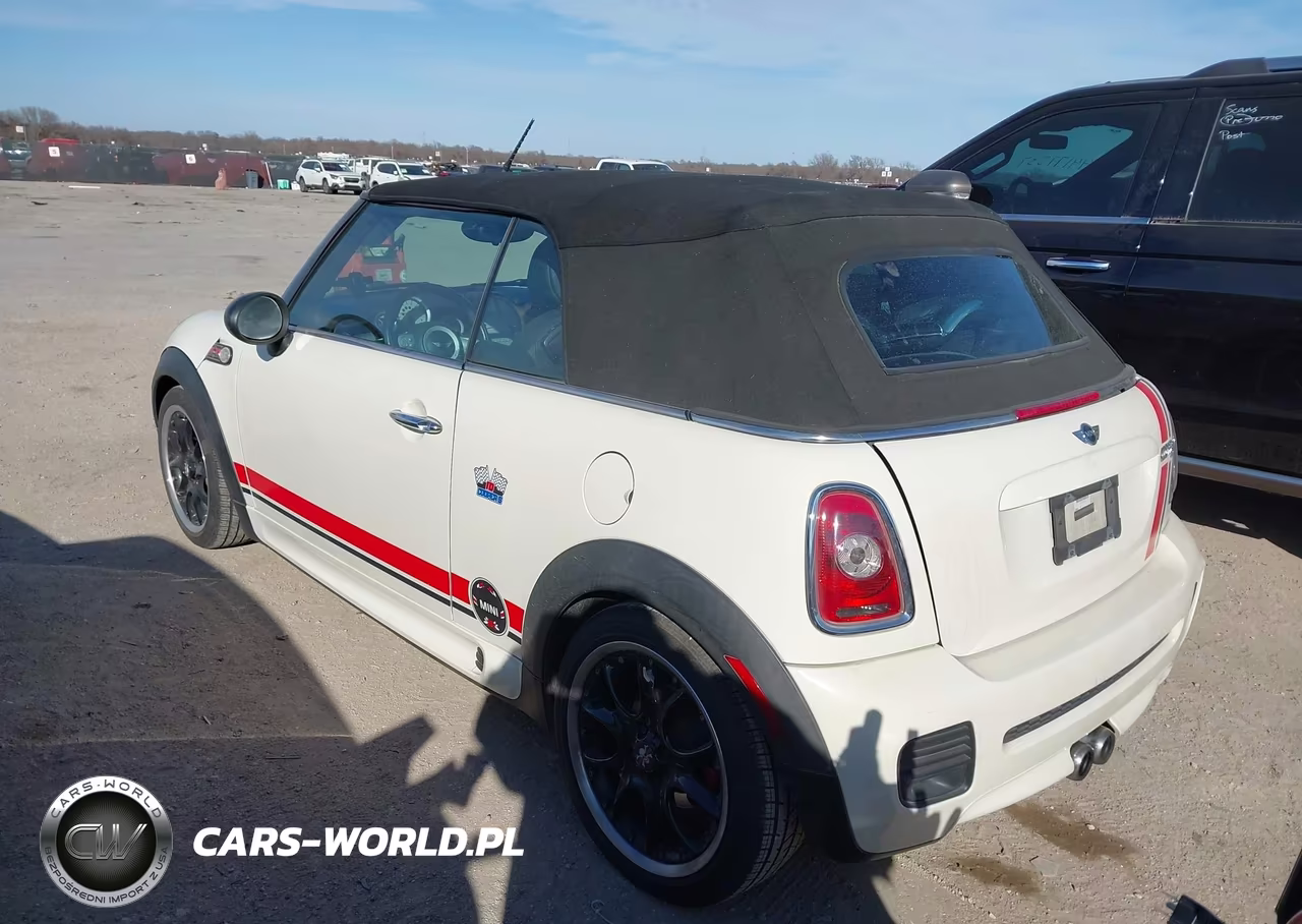 2010 Mini Cooper S VIN:WMWMS3C52ATY51251 - 3